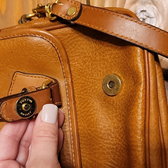 Authentic Cesare Paciotti double-stitched leather bag - Picture 4 of 13